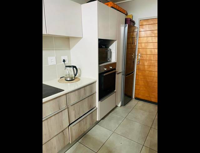 2 BEDROOM APARTMENT FOR SALE IN AMBERFIELD